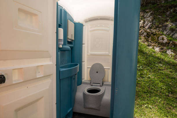 Best Portable restroom trailer rental  in East Renton Highlands, WA